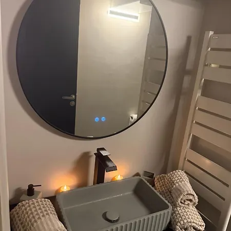 Appartement Face A L'Opera Comique Paris